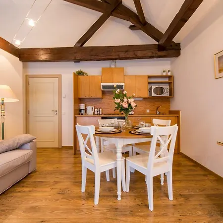 Inn Bruges Apartment *